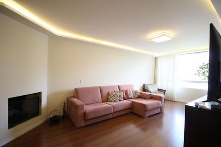 Apartamento à venda com 127m², 4 quartos e 2 vagasSala