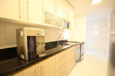 Apartamento à venda com 127m², 4 quartos e 2 vagasCozinha