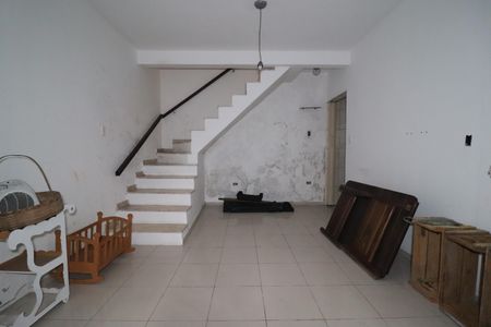 Casa à venda com 175m², 4 quartos e 4 vagasCasa 2 - Sala