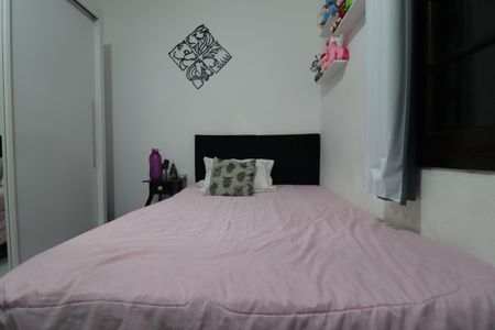 Casa à venda com 175m², 4 quartos e 4 vagasQuarto 2