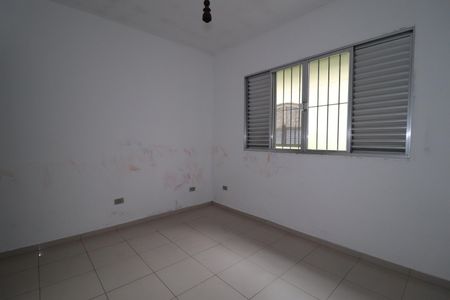 Casa à venda com 175m², 4 quartos e 4 vagasCasa 2 - Quarto 1