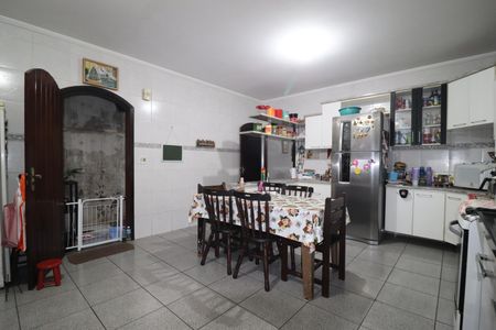 Casa à venda com 175m², 4 quartos e 4 vagasCozinha