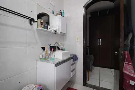Casa à venda com 175m², 4 quartos e 4 vagasQuarto 1 suíte