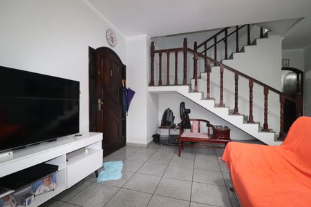 Casa à venda com 175m², 4 quartos e 4 vagasSala