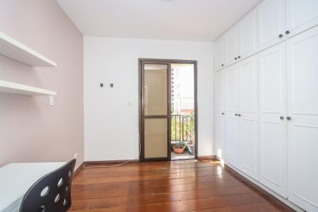 Apartamento à venda com 143m², 4 quartos e 2 vagasSuíte 2