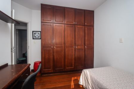 Apartamento à venda com 143m², 4 quartos e 2 vagasQuarto 1