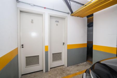 Apartamento à venda com 143m², 4 quartos e 2 vagasDispensa da Garagem
