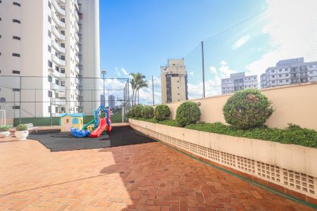 Apartamento à venda com 143m², 4 quartos e 2 vagasÁrea comum - Playground