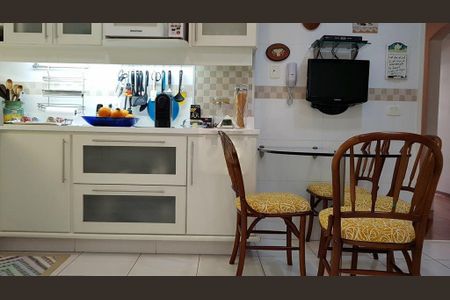 Apartamento à venda com 122m², 3 quartos e 1 vaga