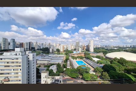 Apartamento à venda com 113m², 2 quartos e 2 vagas Apartamento à venda com 113m², 2 quartos e 2 vagasVista da Varanda da Suíte 1 e 2