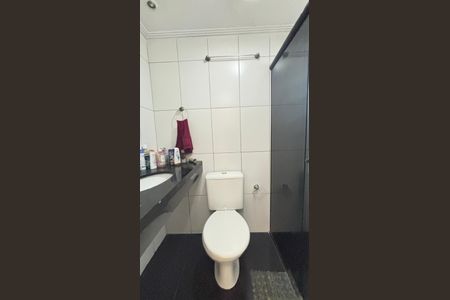 Apartamento à venda com 65m², 3 quartos e 1 vaga Apartamento à venda com 65m², 3 quartos e 1 vagaBanheiro