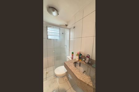 Apartamento à venda com 65m², 3 quartos e 1 vaga Apartamento à venda com 65m², 3 quartos e 1 vagaBanheiro da Suíte