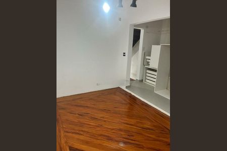 Casa à venda com 130m², 3 quartos e 1 vaga