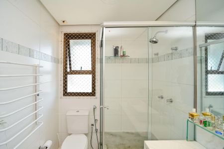 Apartamento à venda com 161m², 3 quartos e 3 vagas Apartamento à venda com 161m², 3 quartos e 3 vagasBanheiro da Suíte 3