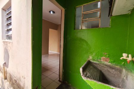 Casa à venda com 200m², 1 quarto e 12 vagas Casa à venda com 200m², 1 quarto e 12 vagasÁrea de Serviço