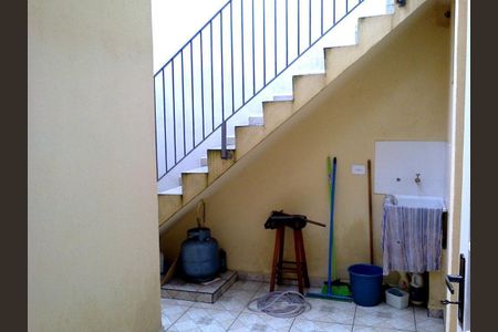 Casa à venda com 109m², 3 quartos e 1 vaga