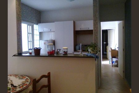 Casa à venda com 109m², 3 quartos e 1 vaga