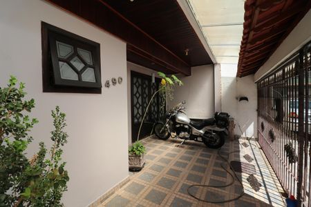 Casa à venda com 204m², 4 quartos e 1 vagaQuintal