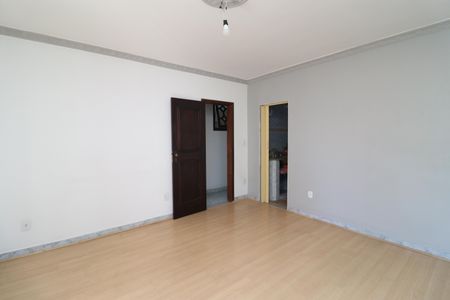 Casa à venda com 204m², 4 quartos e 1 vagaQuarto 1