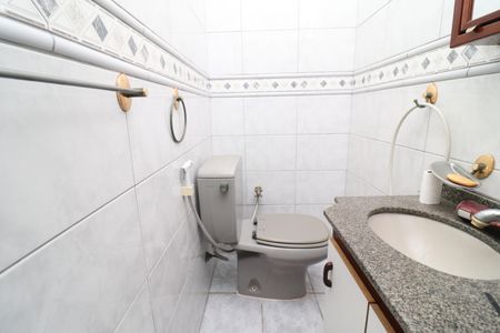Casa à venda com 204m², 4 quartos e 1 vagaBanheiro 5