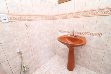 Casa à venda com 204m², 4 quartos e 1 vagaBanheiro 2