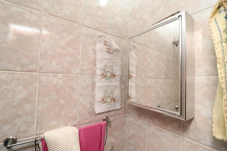 Casa à venda com 204m², 4 quartos e 1 vagaBanheiro 1