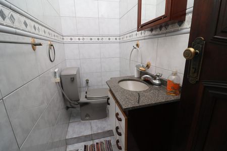 Casa à venda com 204m², 4 quartos e 1 vagaBanheiro 5