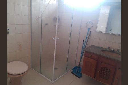 Casa à venda com 197m², 3 quartos e 2 vagas