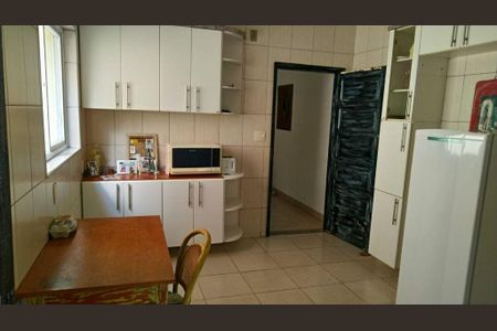 Casa à venda com 150m², 4 quartos e 2 vagas