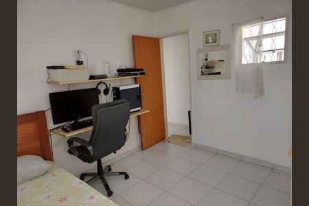 Casa à venda com 184m², 3 quartos e 2 vagas
