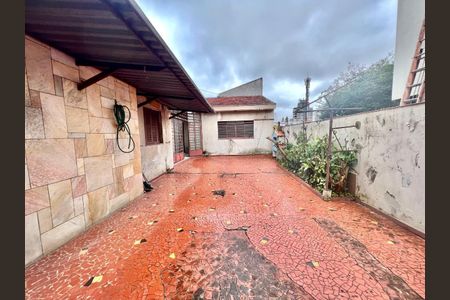 Casa à venda com 213m², 3 quartos e 2 vagas