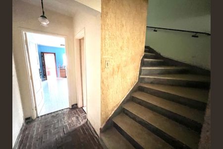 Casa à venda com 213m², 3 quartos e 2 vagas