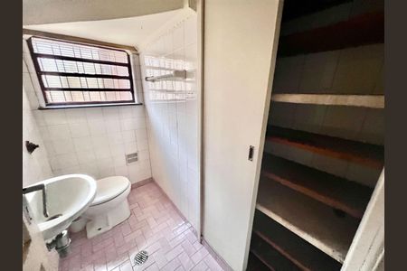 Casa à venda com 213m², 3 quartos e 2 vagas