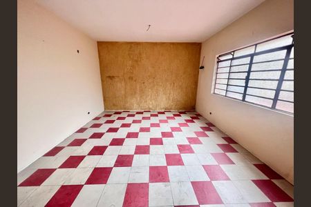 Casa à venda com 213m², 3 quartos e 2 vagas