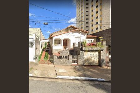 Casa à venda com 168m², 4 quartos e 6 vagas