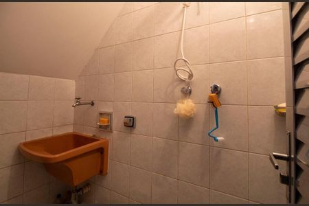 Casa à venda com 178m², 4 quartos e 3 vagas