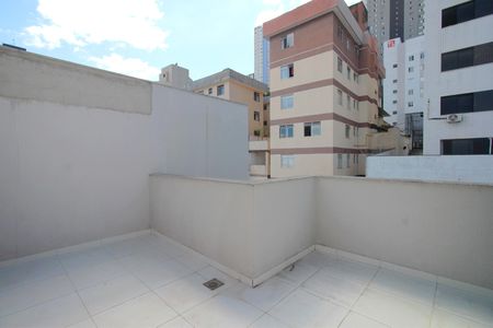 Apartamento para alugar com 125m², 2 quartos e 2 vagasCobertura
