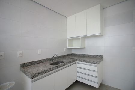 Apartamento para alugar com 125m², 2 quartos e 2 vagasCozinha