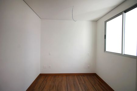 Apartamento para alugar com 125m², 2 quartos e 2 vagasSuíte