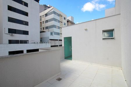 Apartamento para alugar com 125m², 2 quartos e 2 vagasCobertura