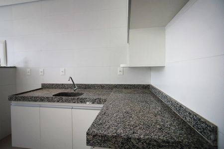 Apartamento para alugar com 125m², 2 quartos e 2 vagasCozinha