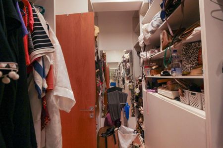 Apartamento à venda com 183m², 4 quartos e 6 vagas