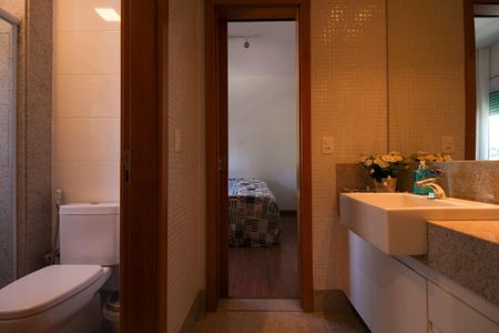 Apartamento à venda com 183m², 4 quartos e 6 vagas