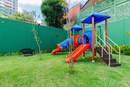 Apartamento para alugar com 80m², 2 quartos e 1 vaga Apartamento para alugar com 80m², 2 quartos e 1 vagaÁrea comum - Playground