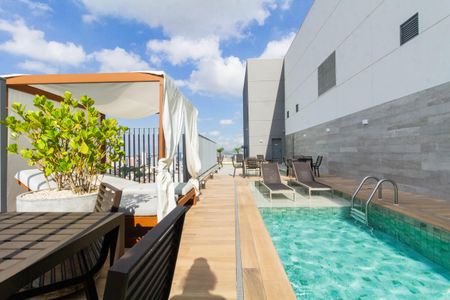 Apartamento para alugar com 80m², 2 quartos e 1 vaga Apartamento para alugar com 80m², 2 quartos e 1 vagaÁrea comum - Piscina