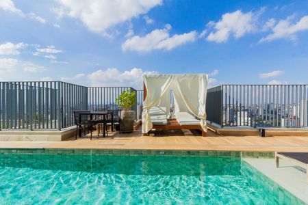 Apartamento para alugar com 80m², 2 quartos e 1 vaga Apartamento para alugar com 80m², 2 quartos e 1 vagaÁrea comum - Piscina