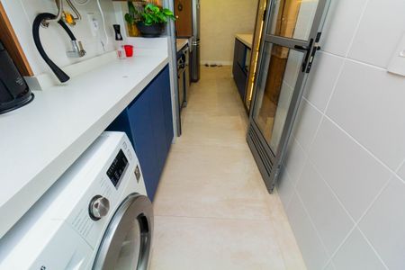 Apartamento para alugar com 80m², 2 quartos e 1 vaga Apartamento para alugar com 80m², 2 quartos e 1 vagaÁrea de Serviço