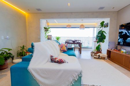 Apartamento para alugar com 80m², 2 quartos e 1 vaga Apartamento para alugar com 80m², 2 quartos e 1 vagaSala