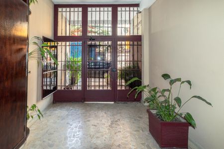 Apartamento à venda com 103m², 3 quartos e 1 vagaÁrea comum - Entrada