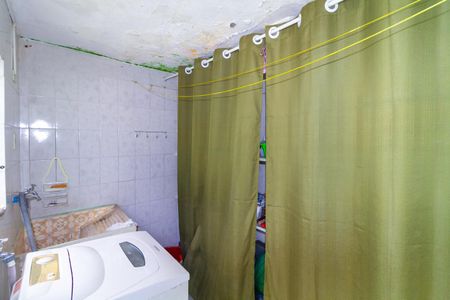 Casa à venda com 221m², 5 quartos e 3 vagas Casa à venda com 221m², 5 quartos e 3 vagasCasa 1 Área de Serviço